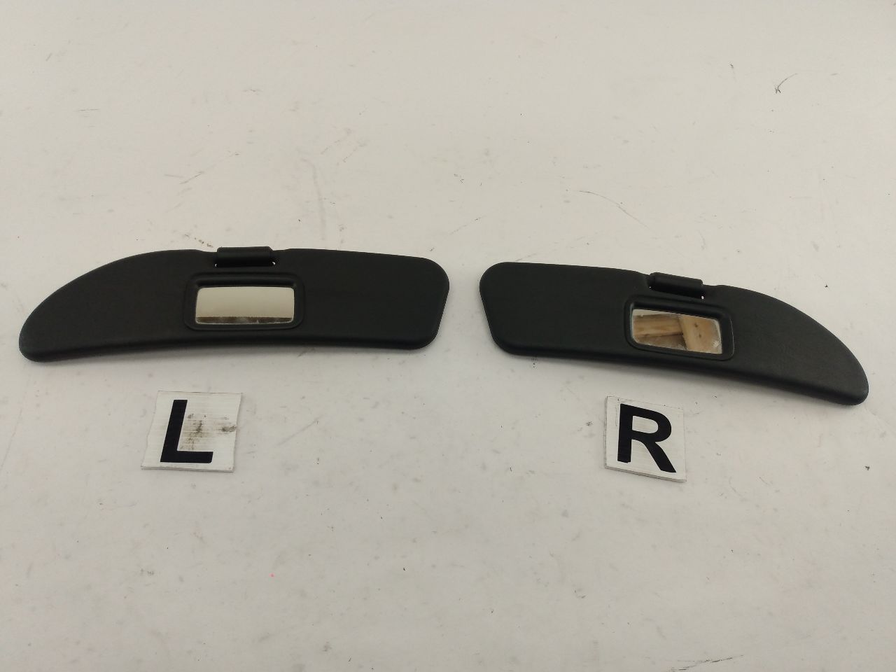 BMW Z3 Sun Visor Set