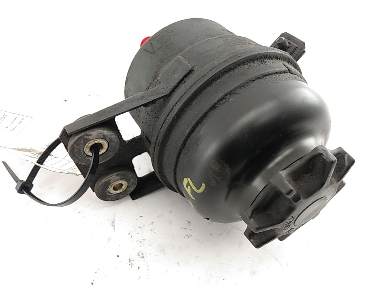 BMW 540I Power Steering Fluid Reservoir