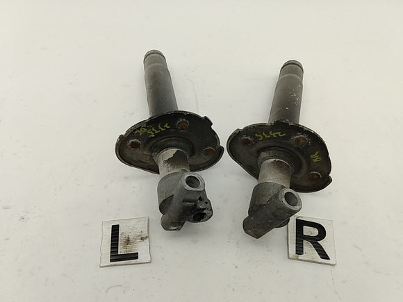 BMW 540I Rear Bumper Absorber Set