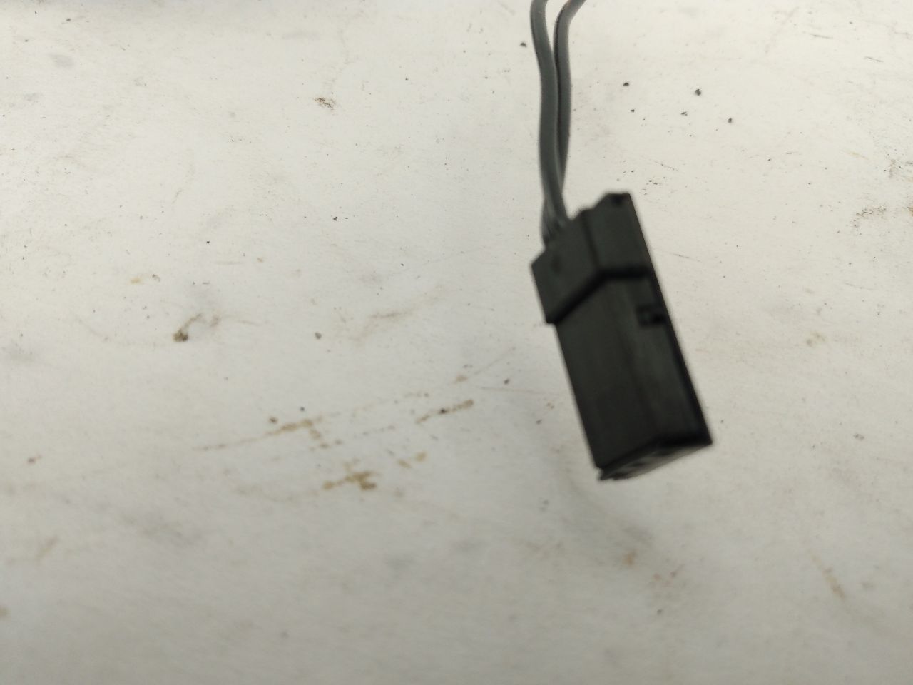 BMW 540I Antenna Filter