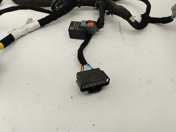 Alfa Romeo Giulia Front Right Seat Back **AS IS**