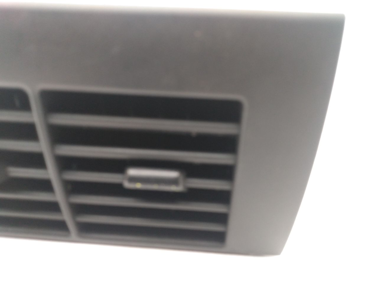 BMW 540I Rear Center HVAC Vent