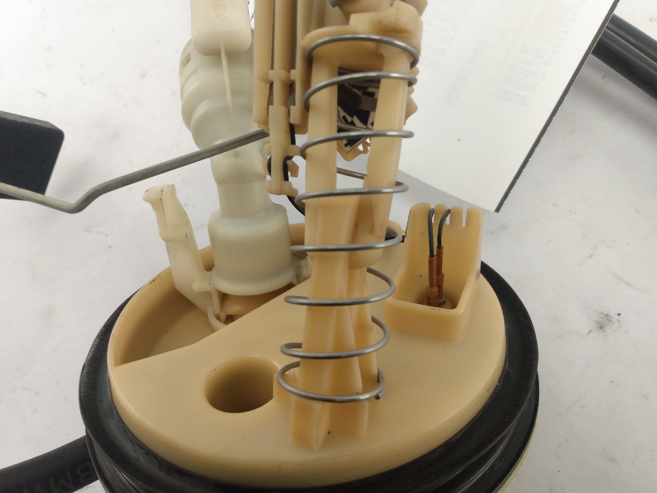 BMW 540I Fuel Pump with Sender