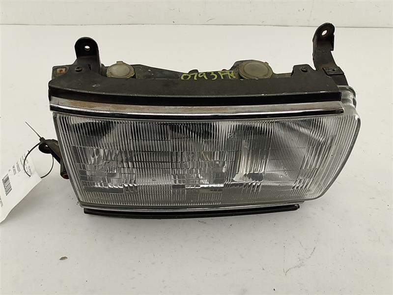 Toyota Land Cruiser Front Right Headlamp Assembly - 0