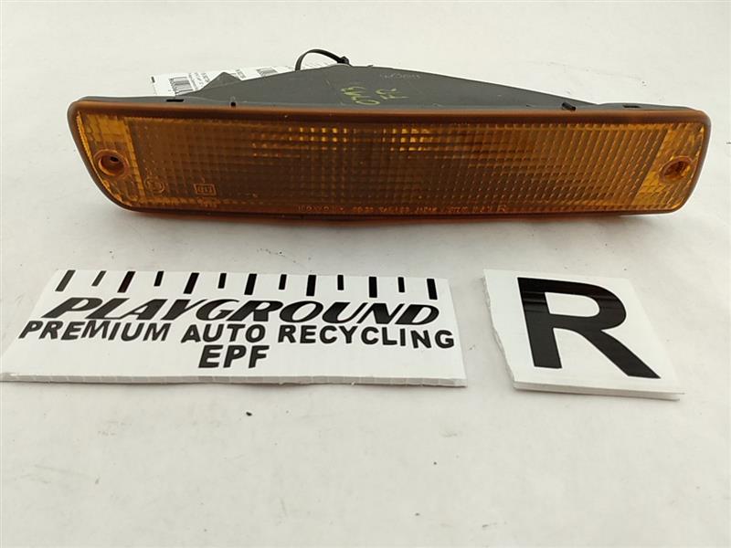 Toyota Land Cruiser Front Right Lower Turn Lamp