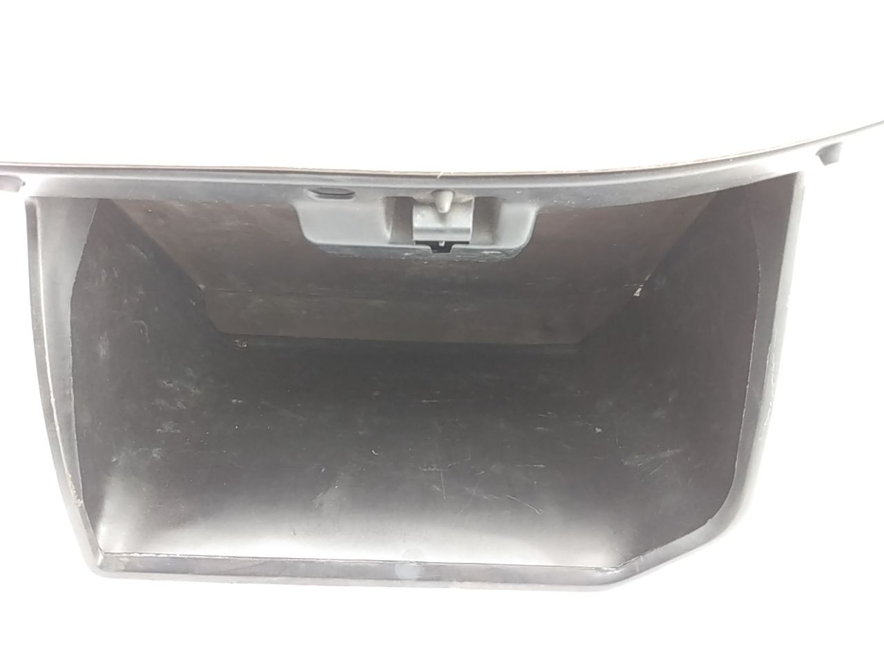 Toyota Land Cruiser Glove Box
55501-60051