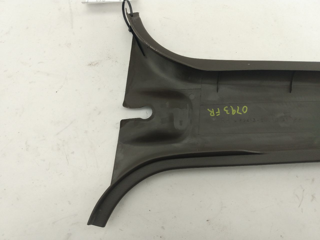 Toyota Land Cruiser Front Right B Pillar Trim Panel 62413-60010