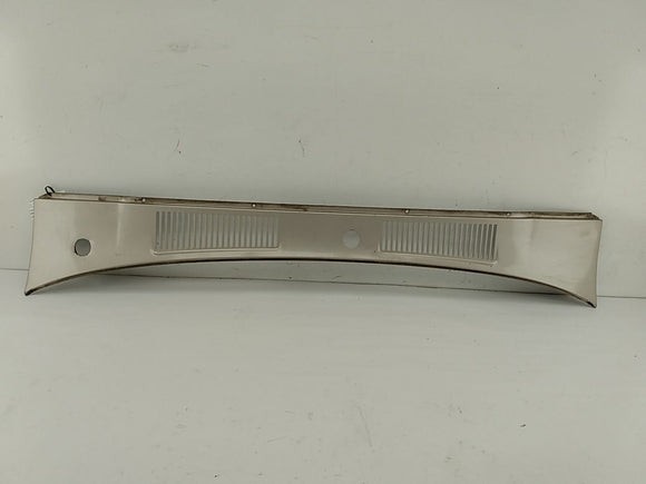 Toyota Land Cruiser Front Windshield Vent Cowl Panel