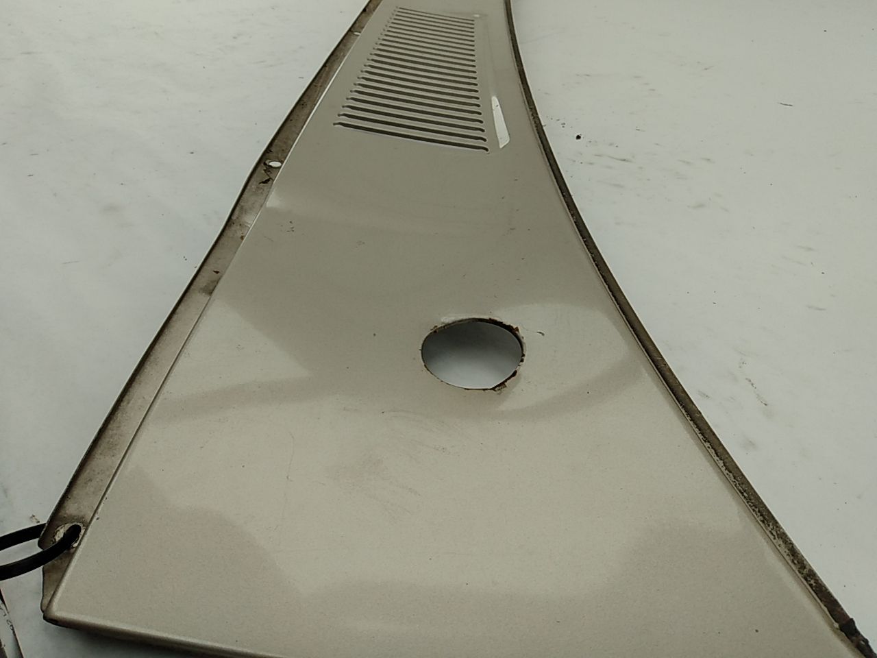 Toyota Land Cruiser Front Windshield Vent Cowl Panel