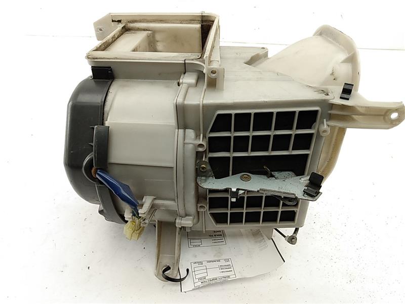 Toyota Land Cruiser Front Heater Blower Assembly 
87130-60210