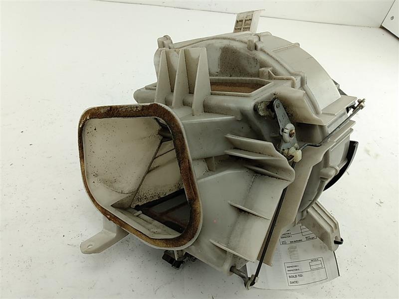 Toyota Land Cruiser Front Heater Blower Assembly 
87130-60210