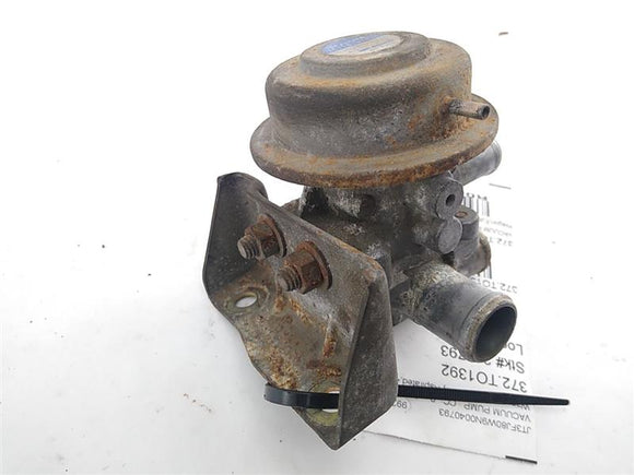 Toyota Land Cruiser Vacuum Switch Valve 
25710-61031