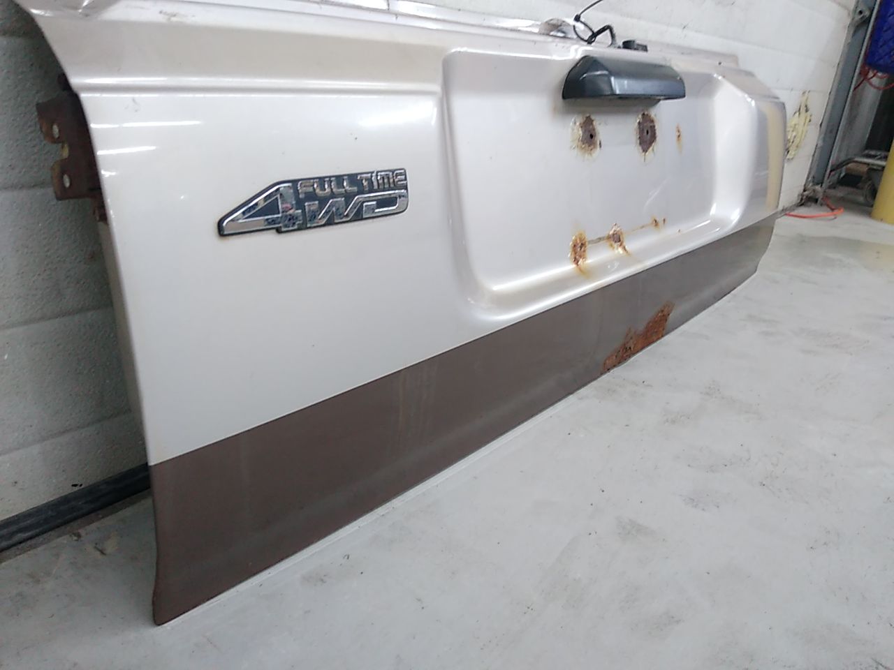 Toyota Land Cruiser Rear Back Lower Door Tailgate