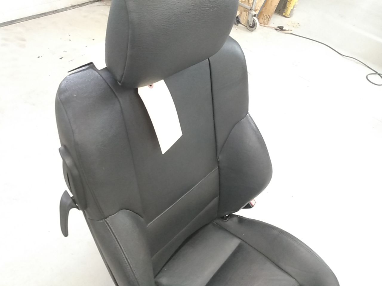 BMW 330Ci Front Right Seat