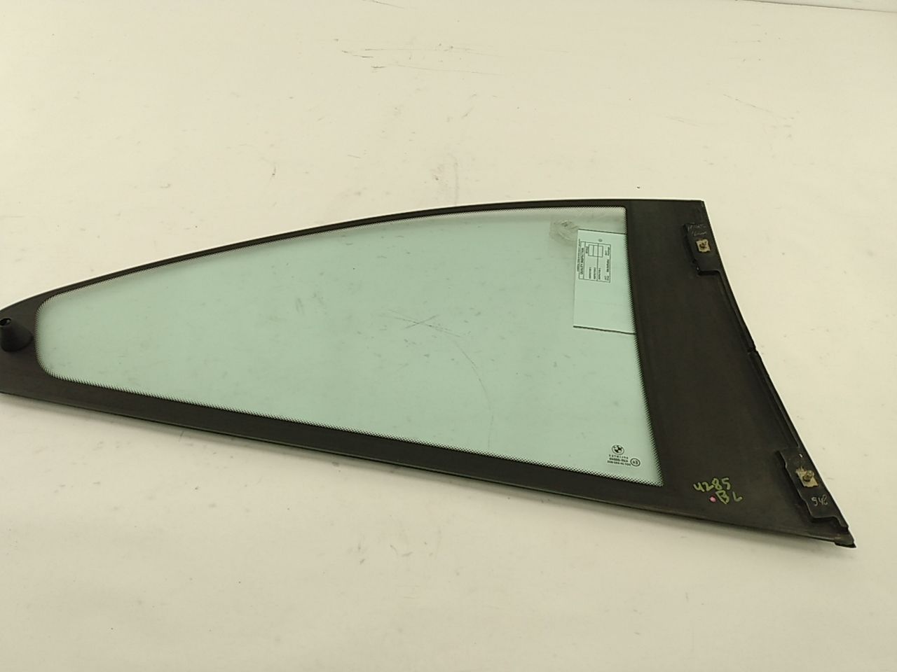 BMW 330Ci Rear Left Quarter Glass