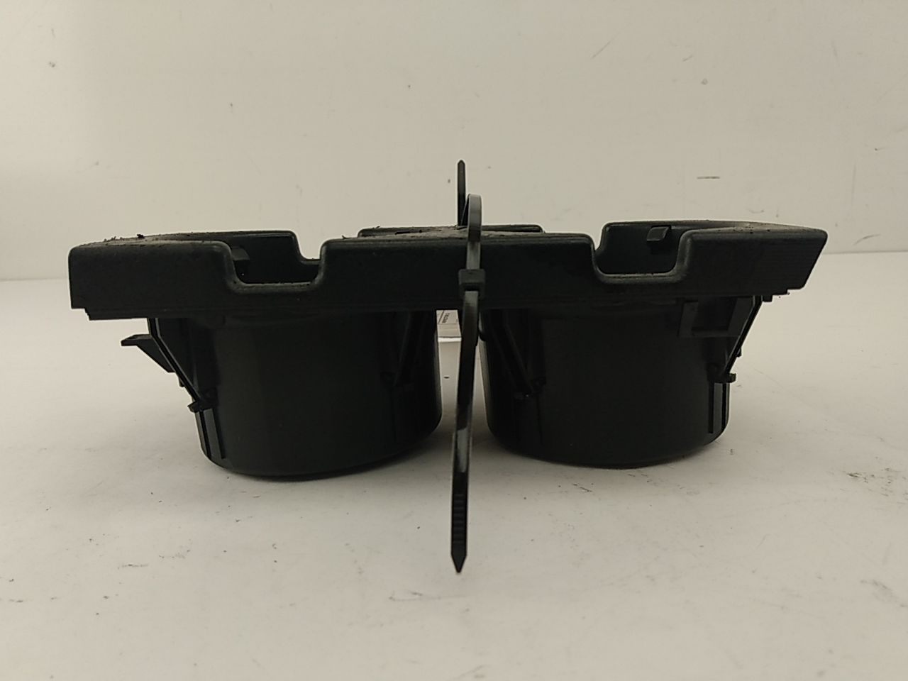 BMW 330Ci Front Center Cupholder