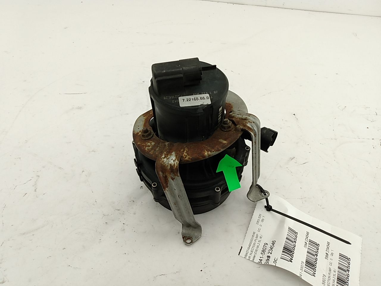 BMW 525I Secondary Air Pump - 0