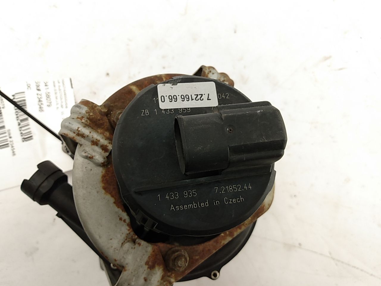 BMW 525I Secondary Air Pump