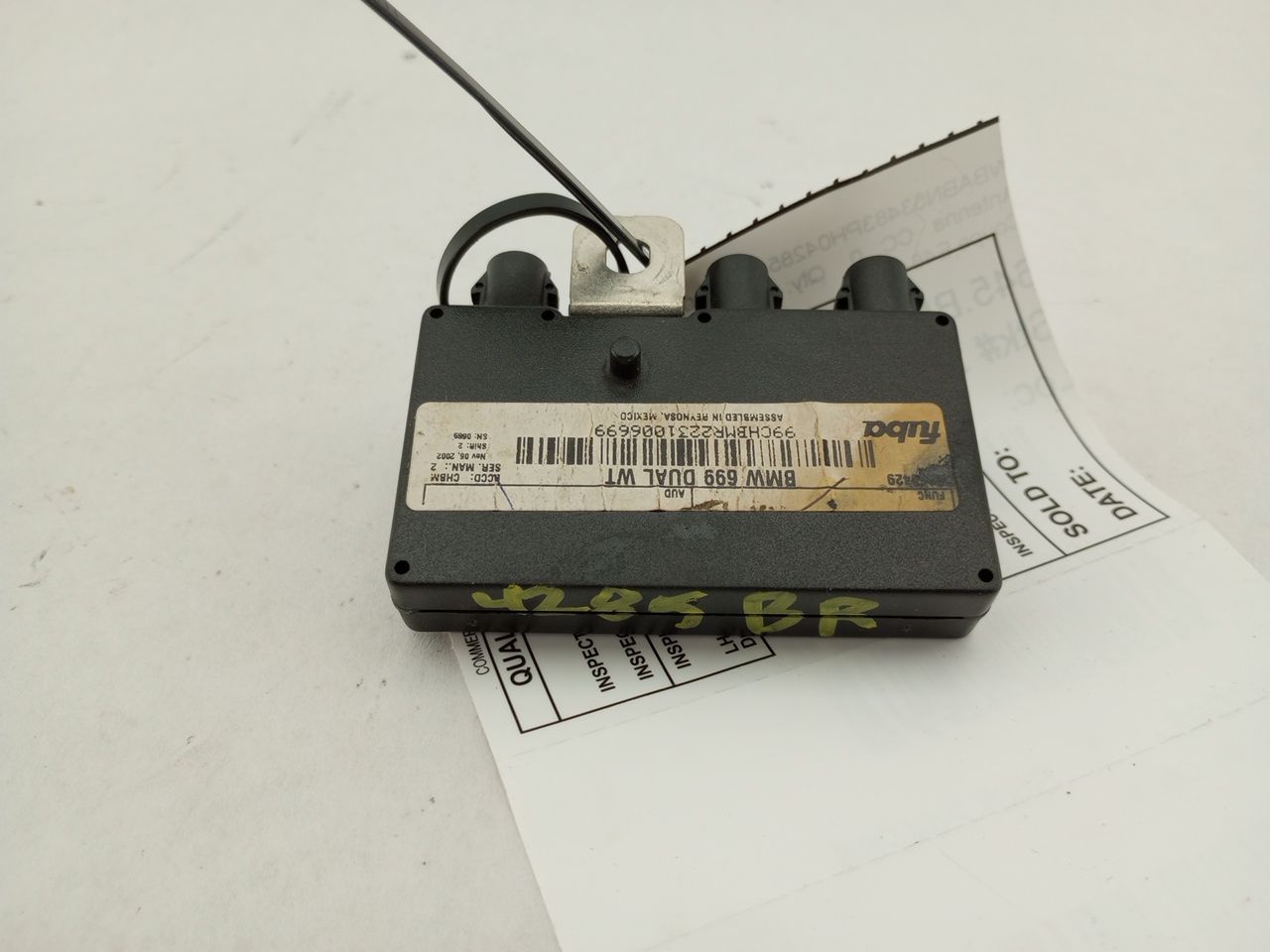 BMW 330Ci Radio Signal Amplifier