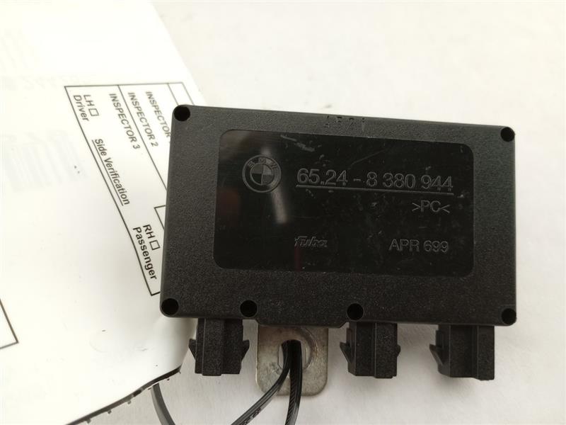 BMW 330Ci Radio Signal Amplifier