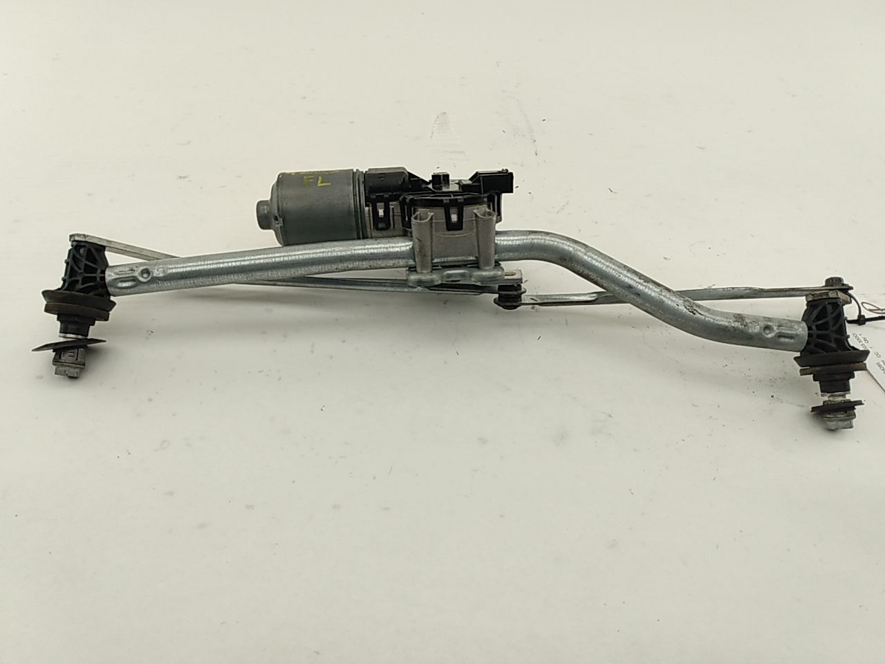 BMW 330Ci Front Windsheild Wiper Motor