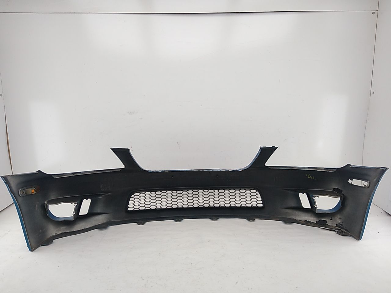 Lexus IS300 Front Bumper Cover