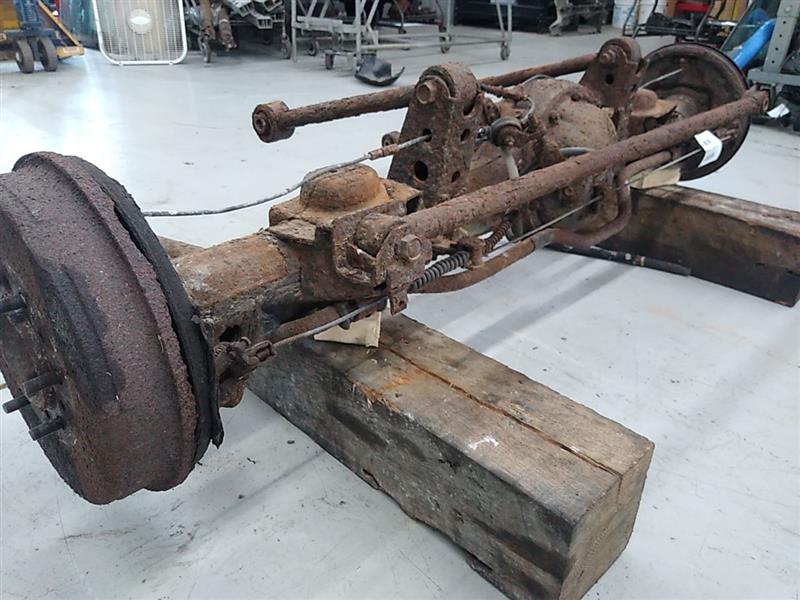 Toyota Land Cruiser Rear Axle Assembly