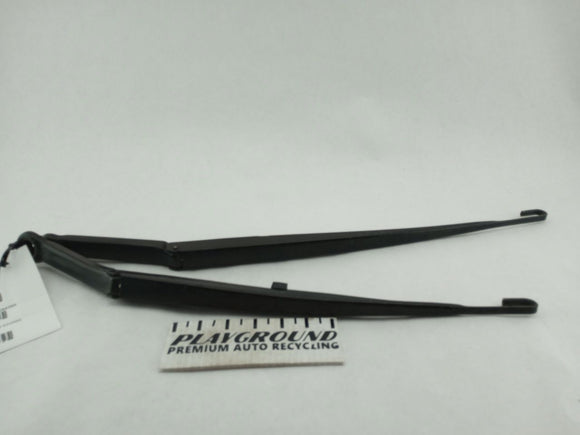 BMW 330Ci Pair Of Wiper Arms