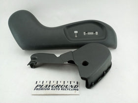 Lexus IS300 Pair Of Front Right Seat Trims