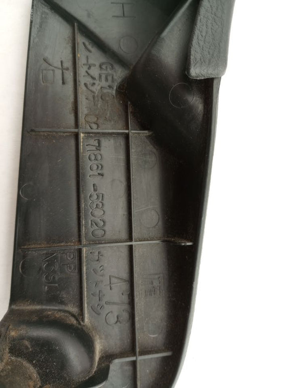 Lexus IS300 Pair Of Front Right Seat Trims