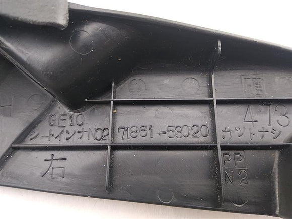 Lexus IS300 Pair Of Front Right Seat Trim