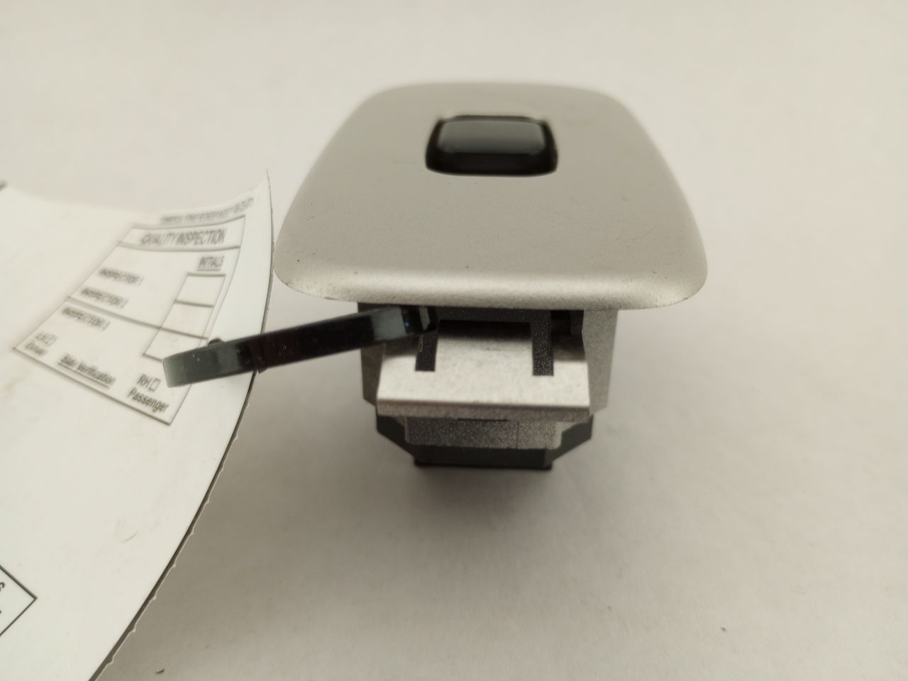 Lexus IS300 Rear Right Door Window Switch