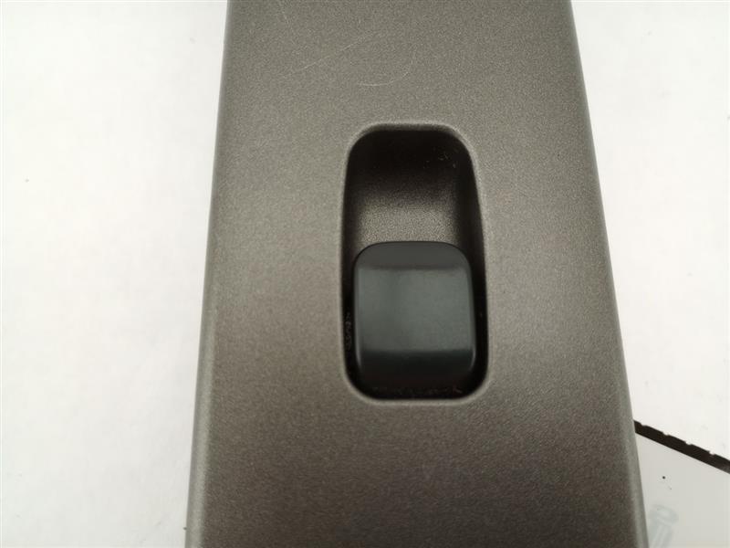 Lexus IS300 Front Right Passenger Door Window and Lock Switch