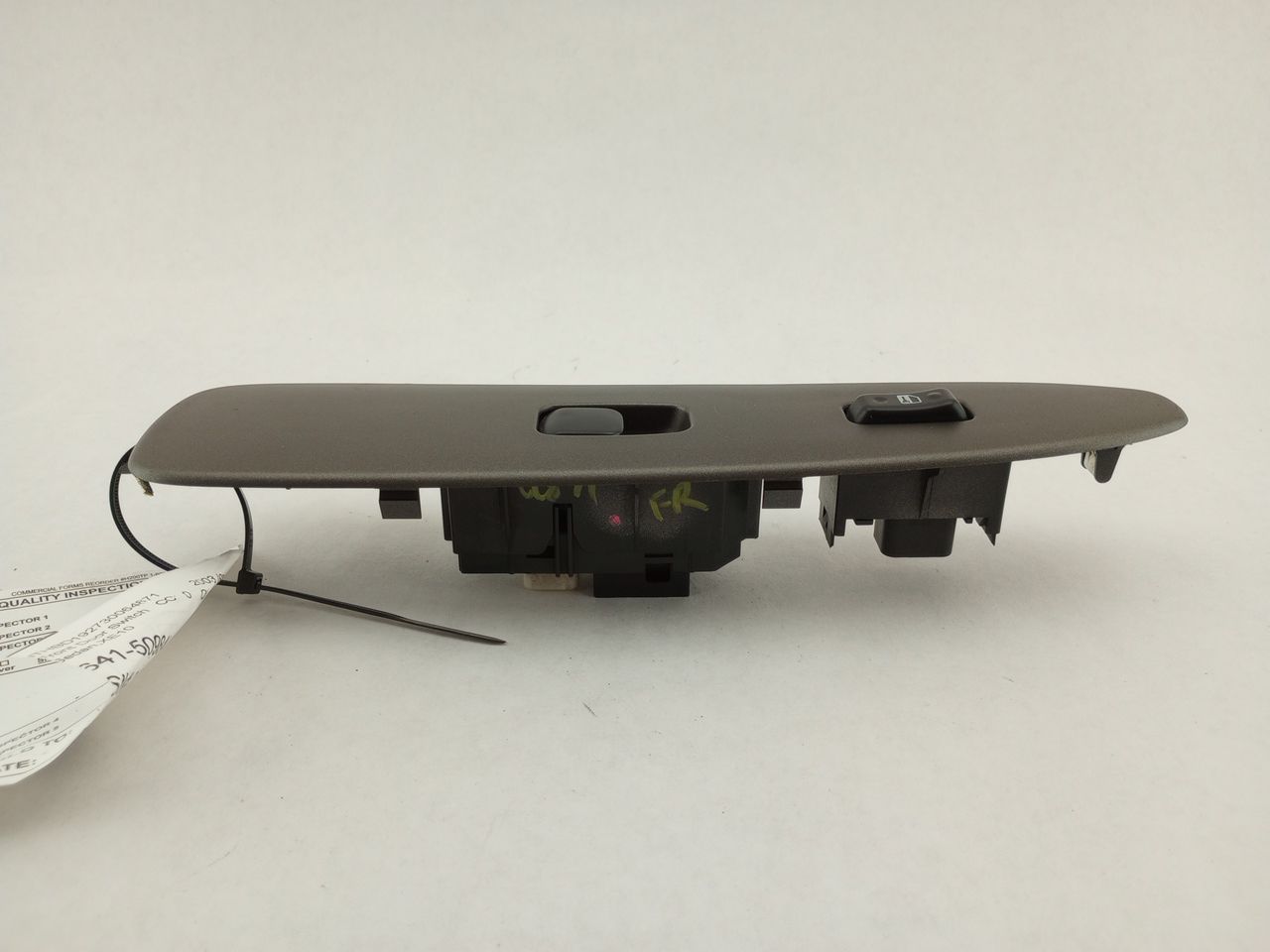 Lexus IS300 Front Right Passenger Door Window and Lock Switch
