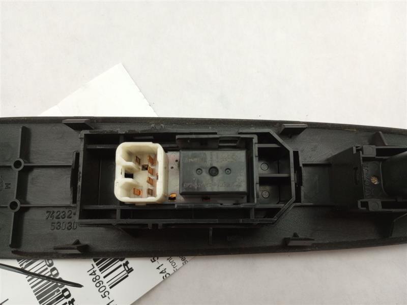 Lexus IS300 Front Right Passenger Door Window and Lock Switch