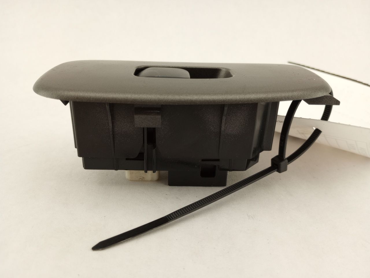 Lexus IS300 Rear Right Door Window Switch
