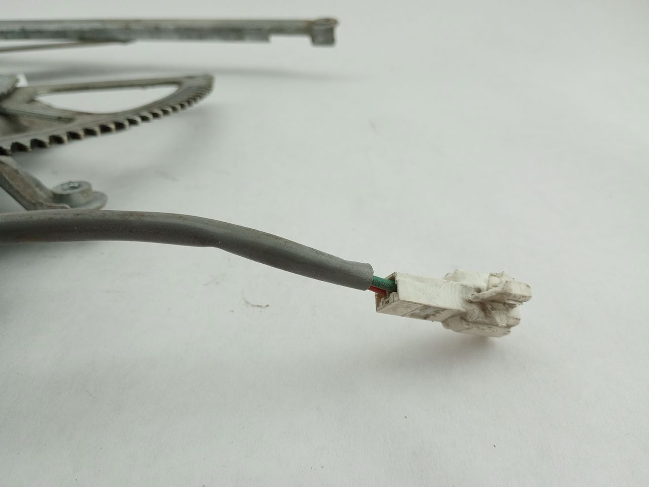 Lexus IS300 Front Right Window Regulator