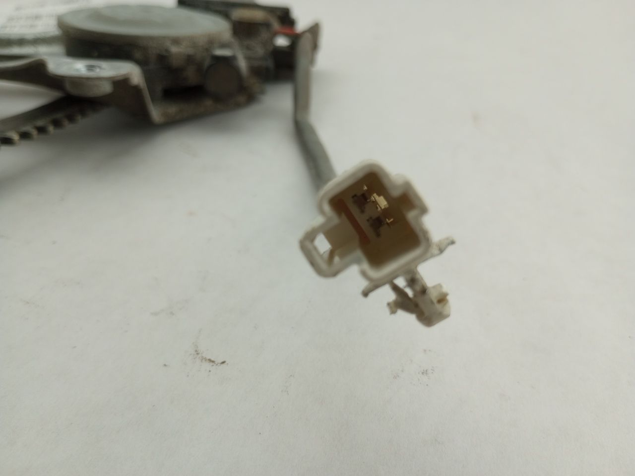 Lexus IS300 Front Right Window Regulator