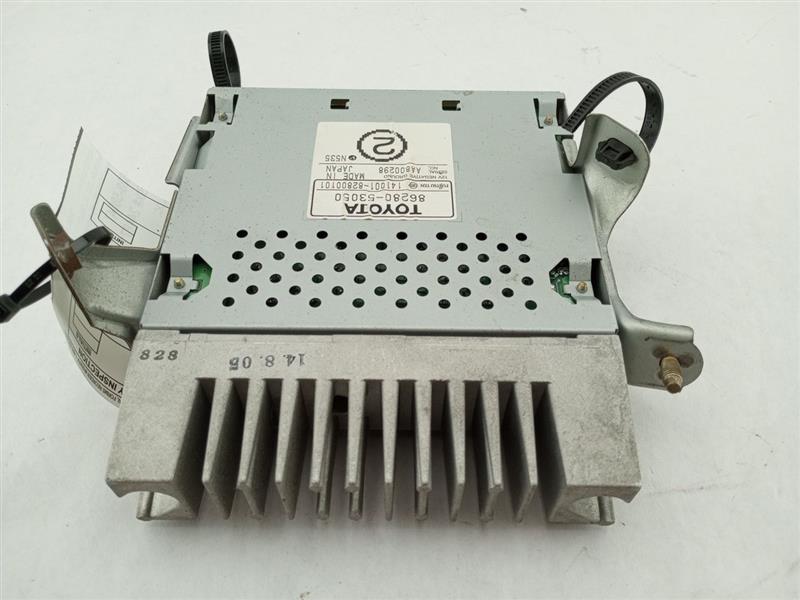 Lexus IS300 Radio Amplifier - 0