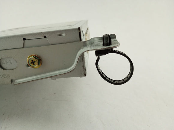 Lexus IS300 Radio Amplifier