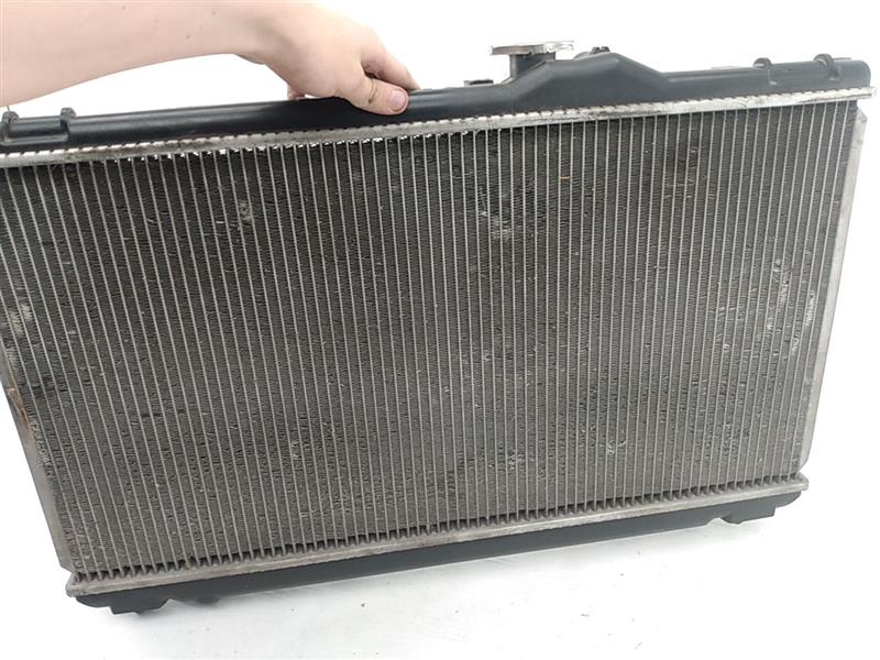 Lexus IS300 Radiator