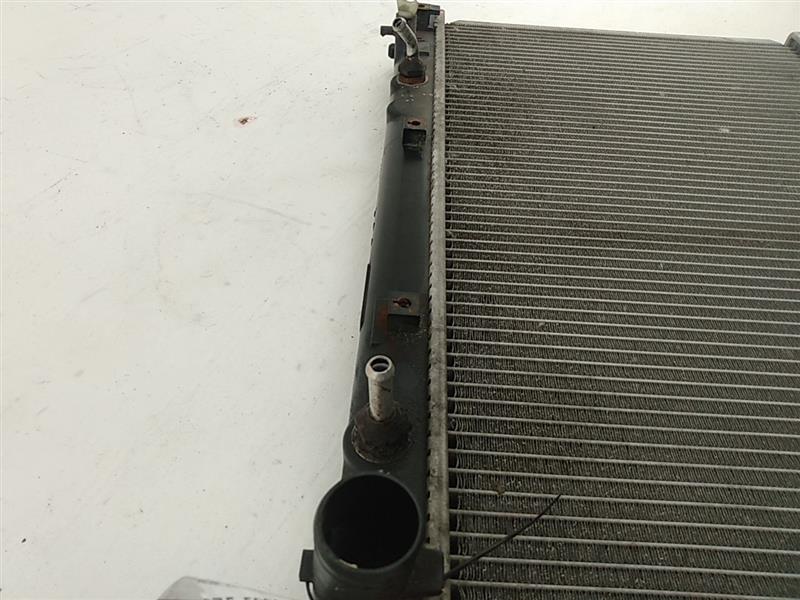 Lexus IS300 Radiator