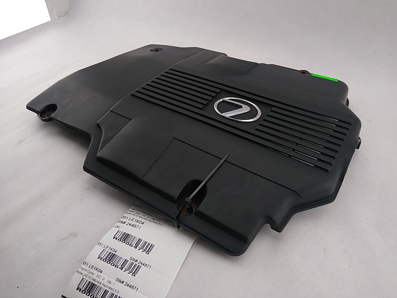 Lexus IS300 Engine Cover