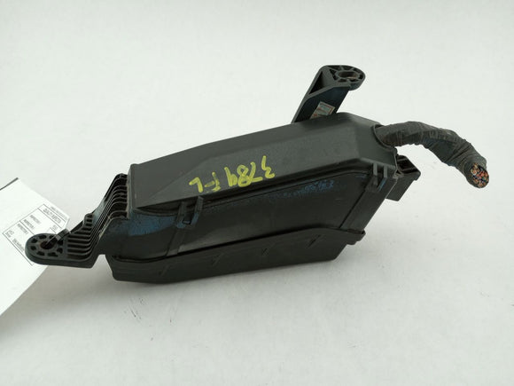 Lexus IS300 Engine Relays Compartment