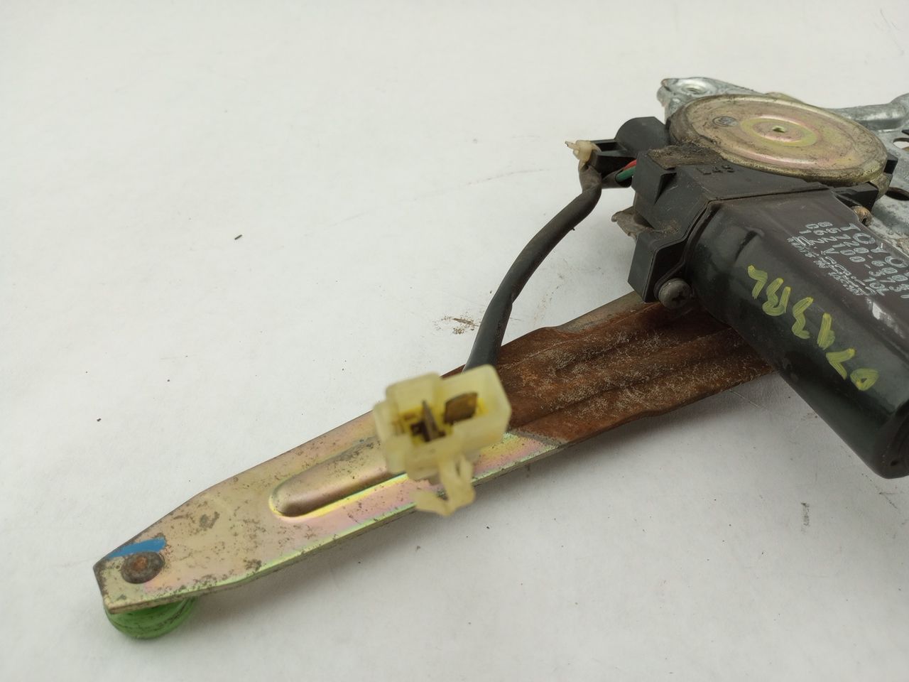 Toyota Land Cruiser Rear Left Window Regulator