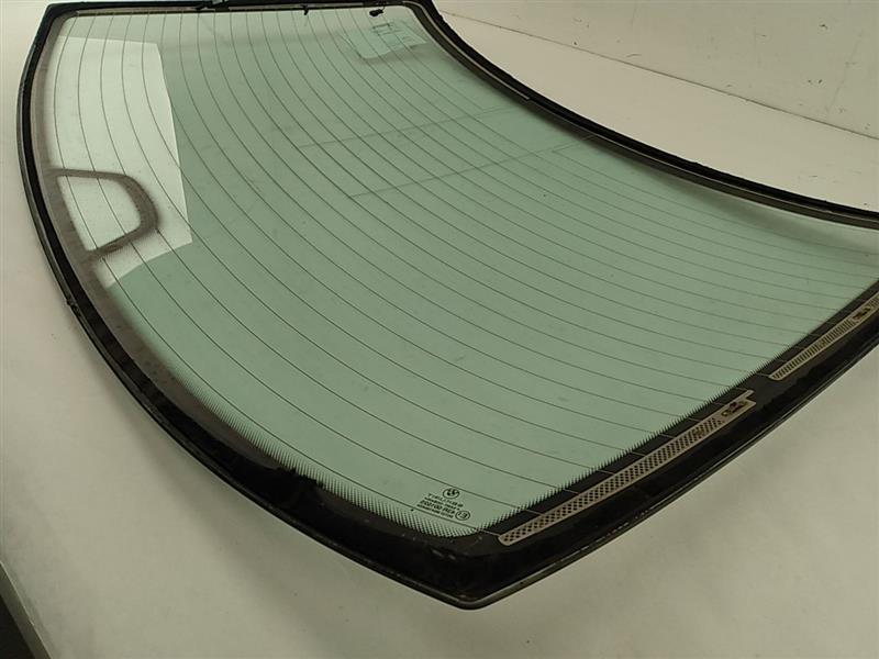 BMW 540I Rear Windshield Glass