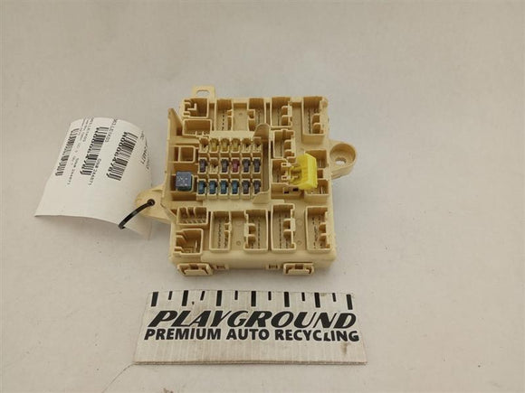 Lexus IS300 Dash Fuse Box