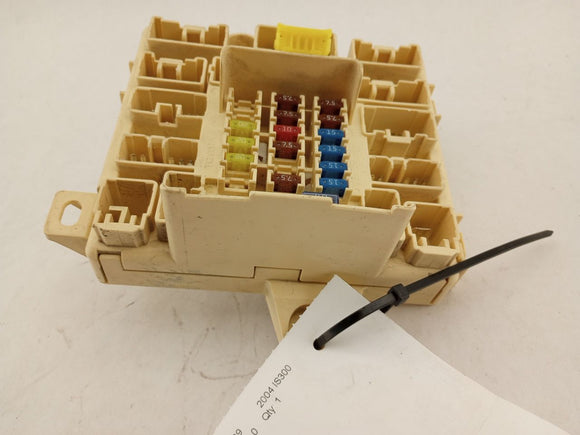 Lexus IS300 Dash Fuse Box