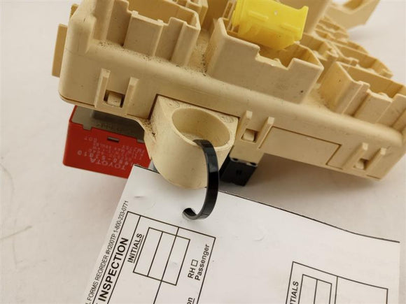 Lexus IS300 Fuse Box Cabin