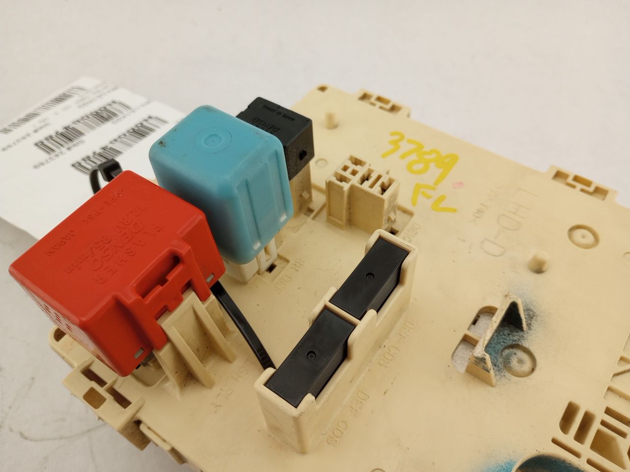 Lexus IS300 Fuse Box Cabin